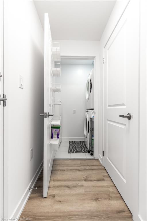 413-450 Dundas Street Property Photo 24