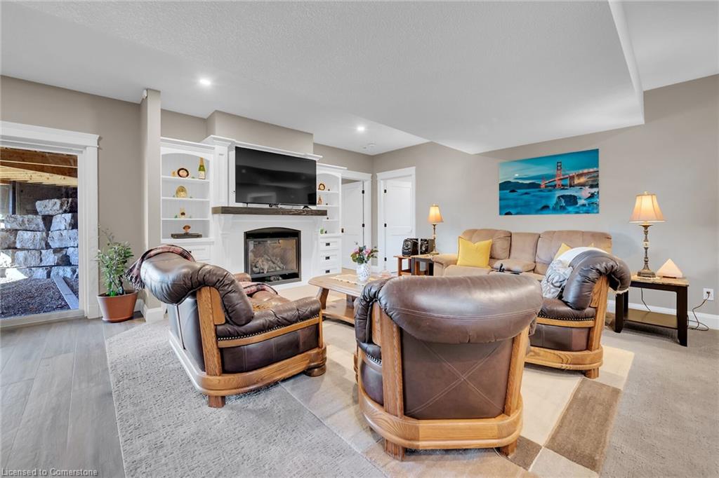 309 Cockshutt Road Property Photo 30