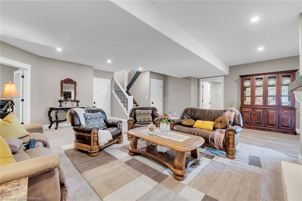 309 Cockshutt Road Property Photo 31