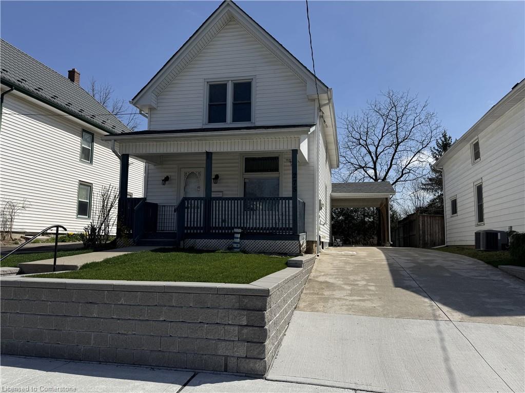 275 Colborne Street N Property Photo 2