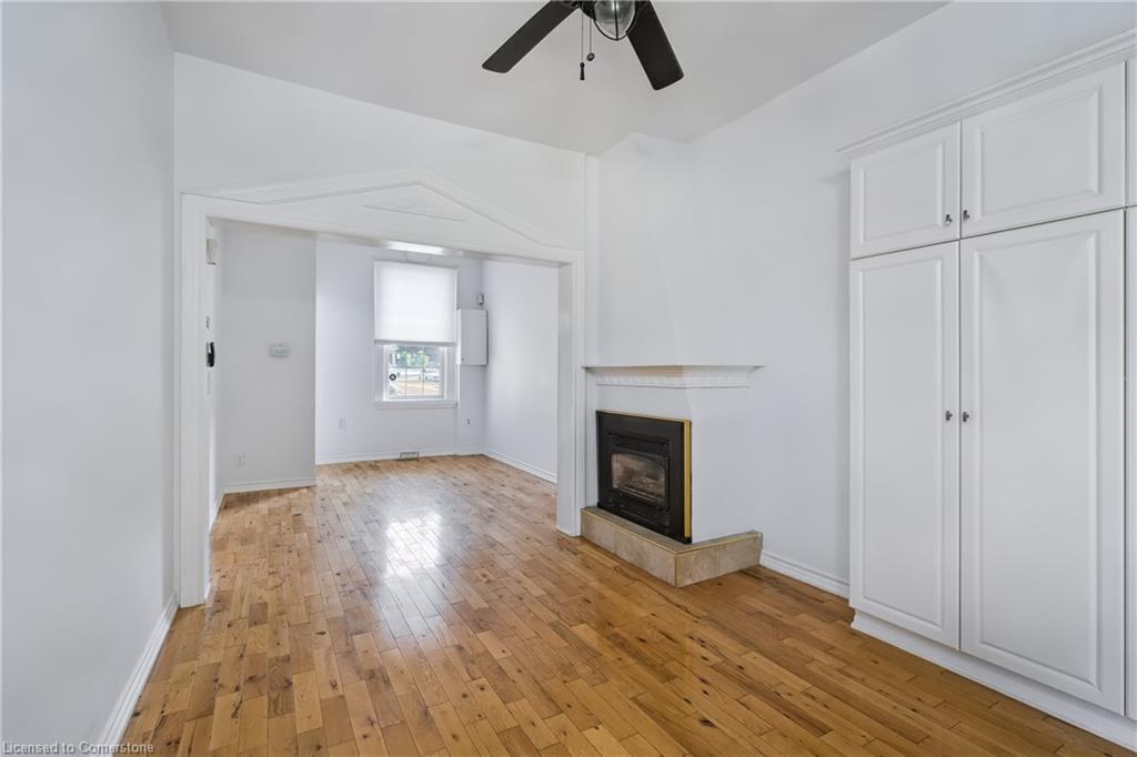 385 Main Street W Property Photo 12
