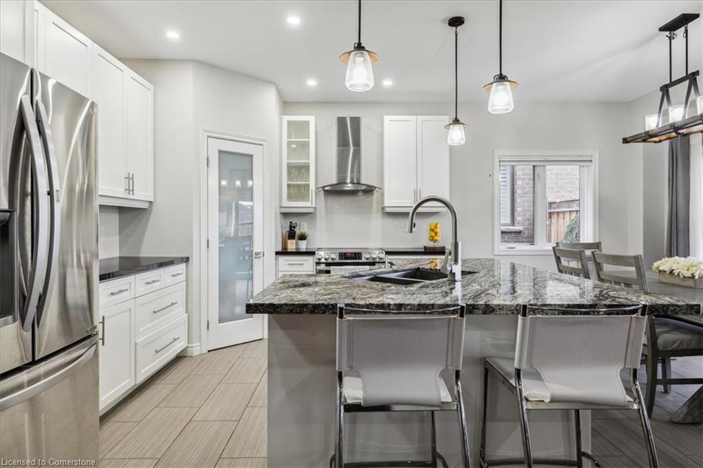 375 Festival Way Property Photo 11
