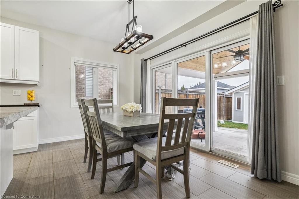 375 Festival Way Property Photo 15