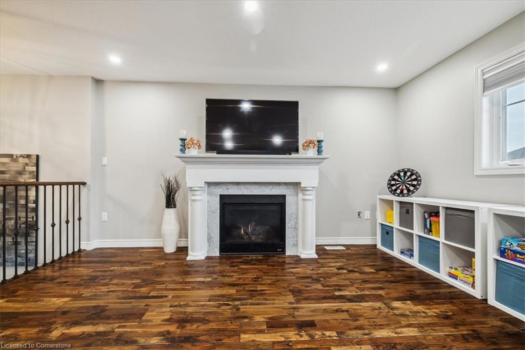 375 Festival Way Property Photo 19