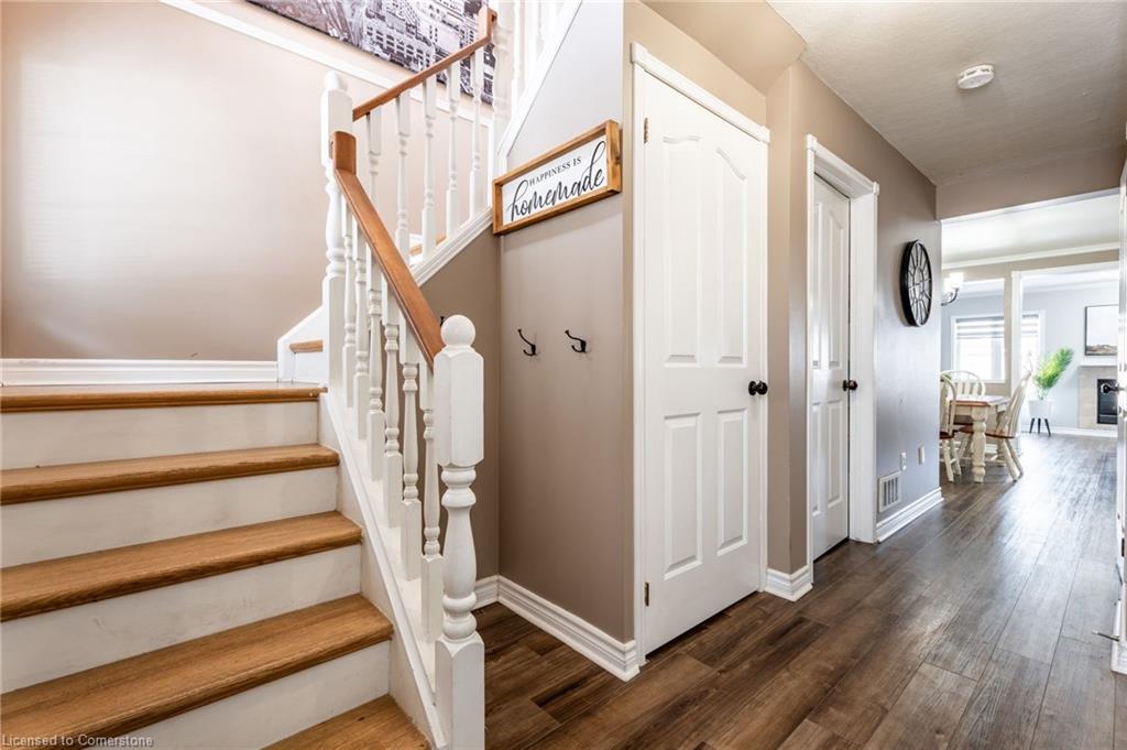 17 Archer Way Property Photo 3