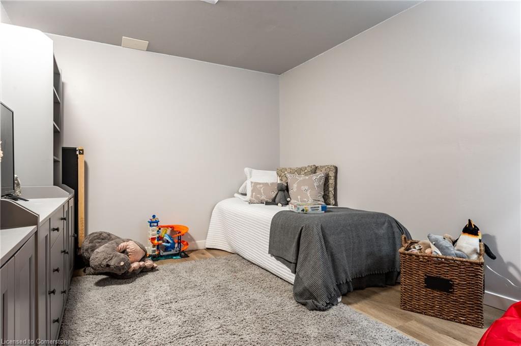 17 Archer Way Property Photo 36