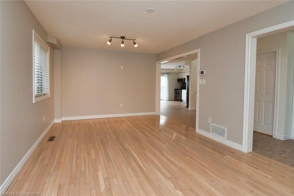 53 Dulgaren Street Property Photo 2