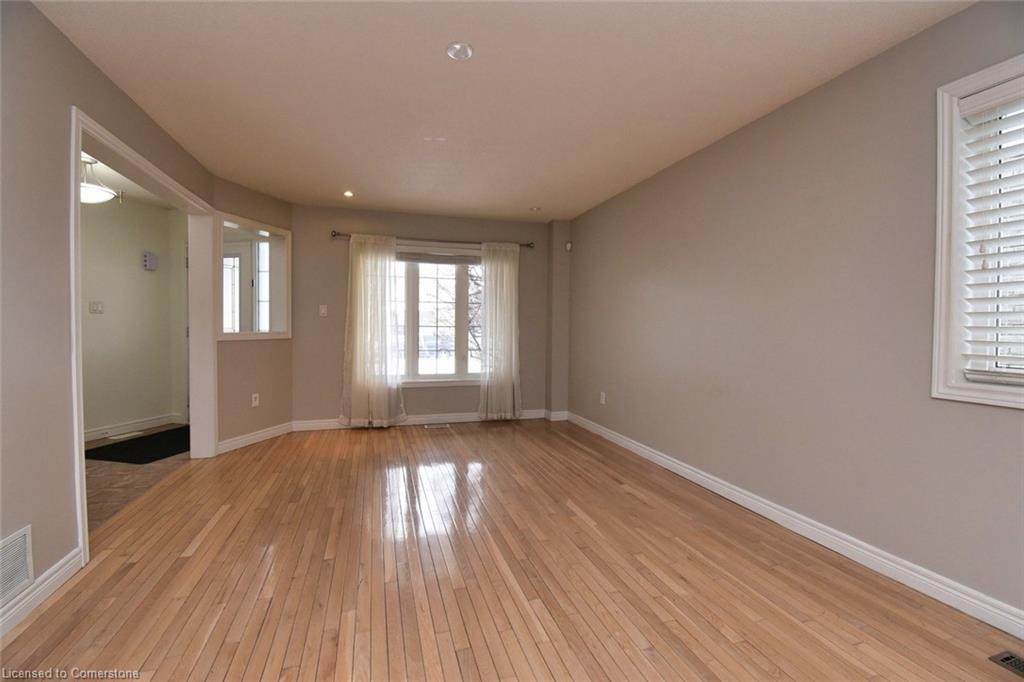 53 Dulgaren Street Property Photo 3