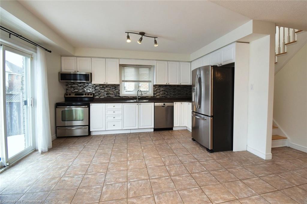 53 Dulgaren Street Property Photo 12