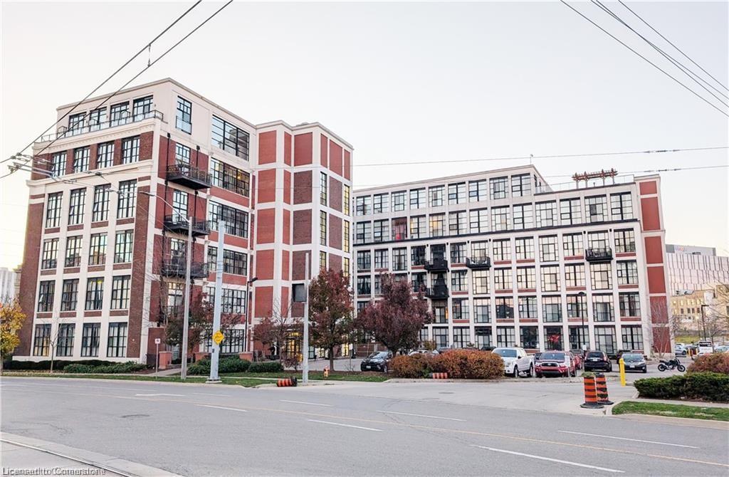 316-404 King Street W Property Photo 1