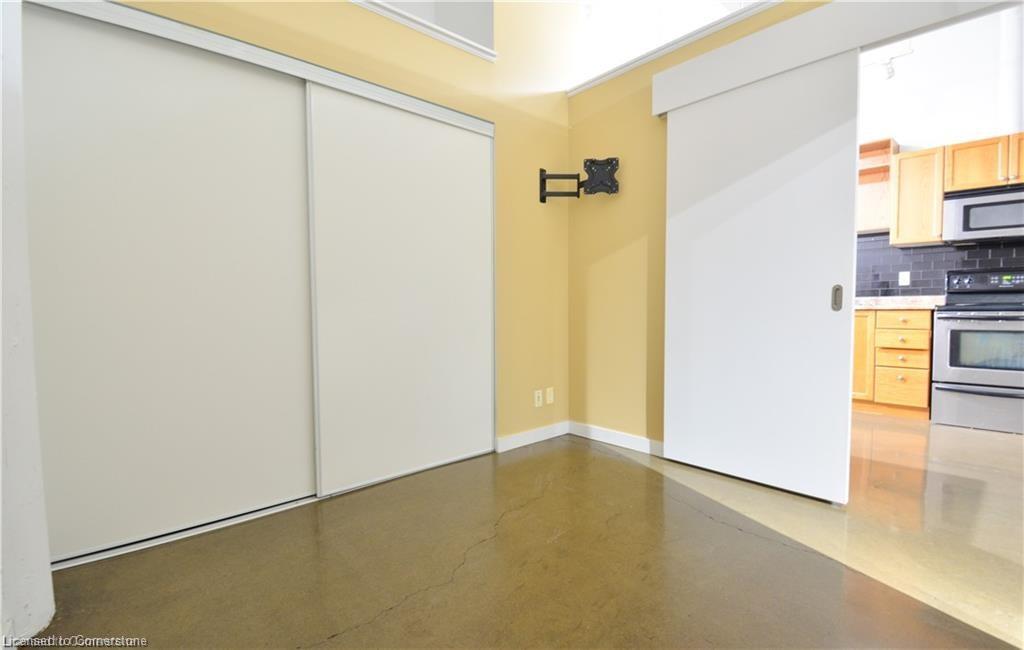 316-404 King Street W Property Photo 18