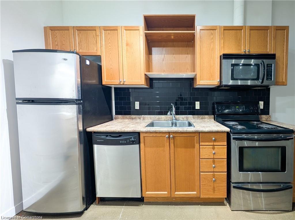 316-404 King Street W Property Photo 21