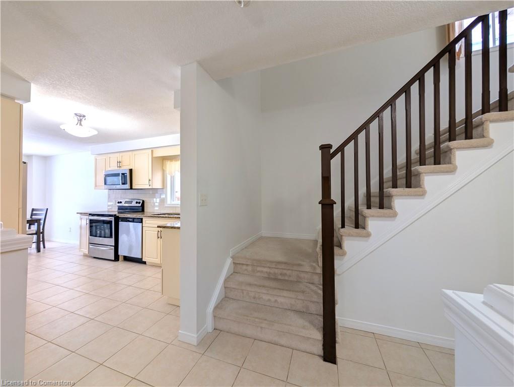 434 Woodbine Avenue Property Photo 9