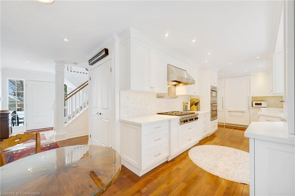 195 William Street Property Photo 11