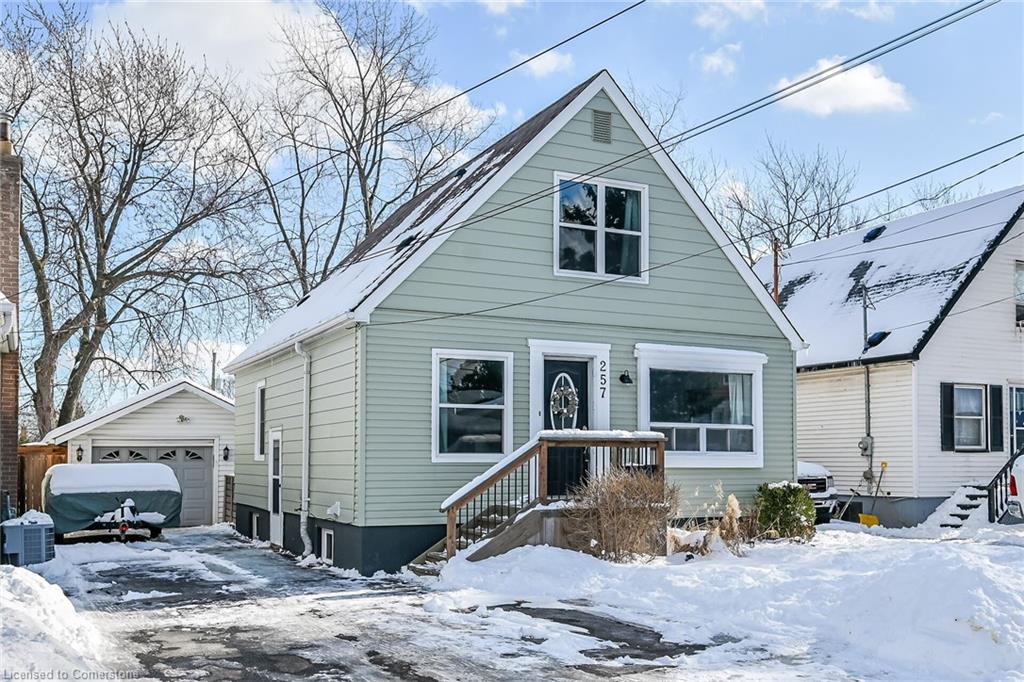 257 East 26th Street Property Photo