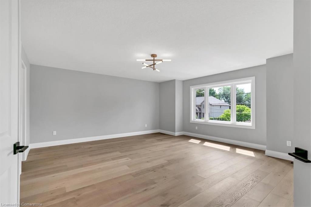 382 B Southcote Road Property Photo 16