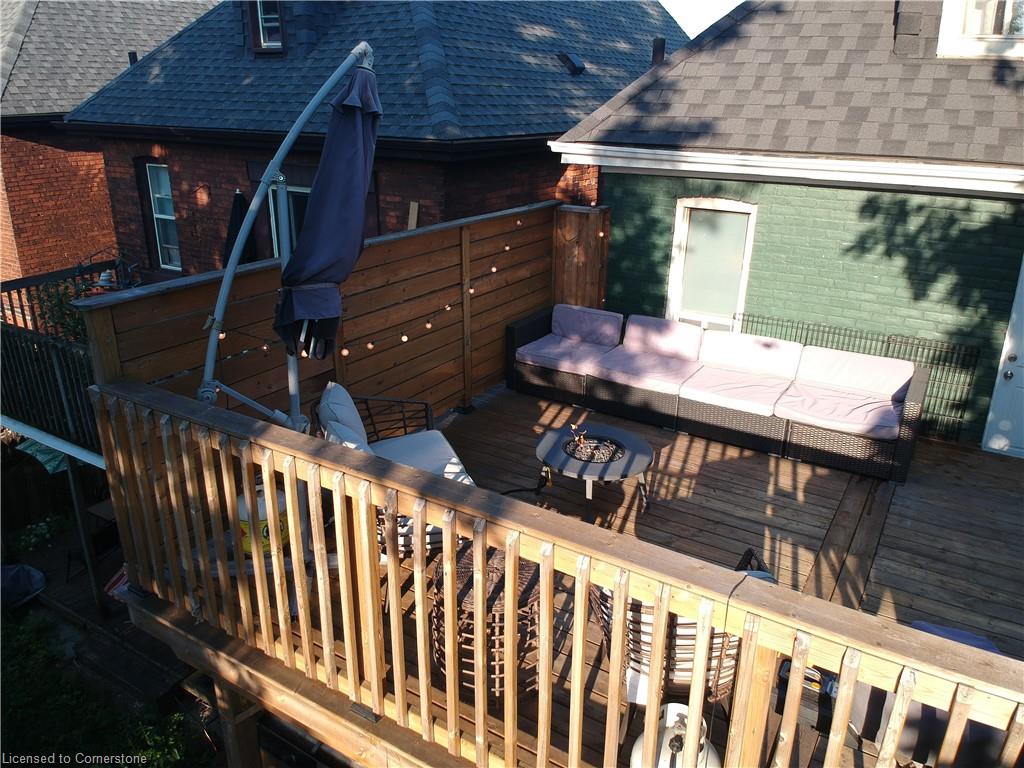 71 Clyde Street Property Photo 8
