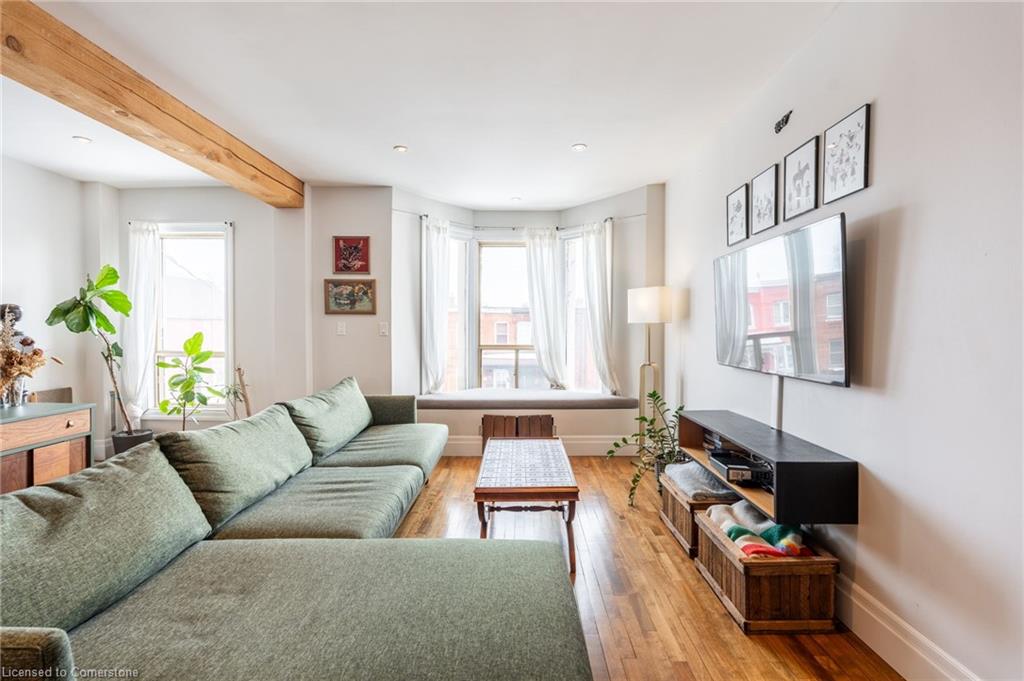 71 Clyde Street Property Photo 16