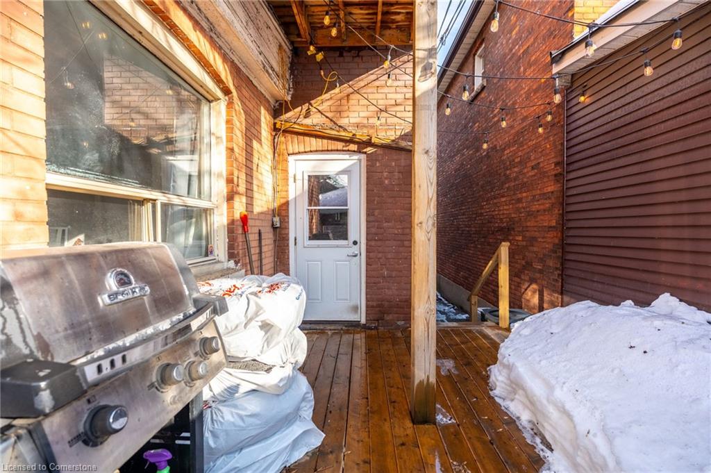 71 Clyde Street Property Photo 23