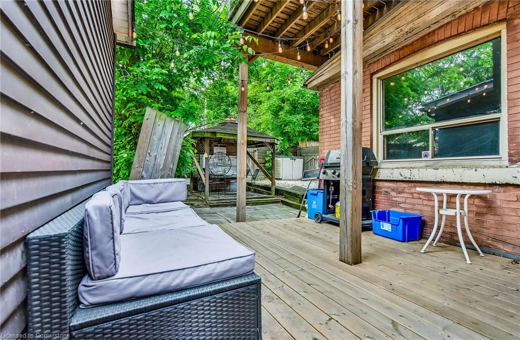 71 Clyde Street Property Photo 32