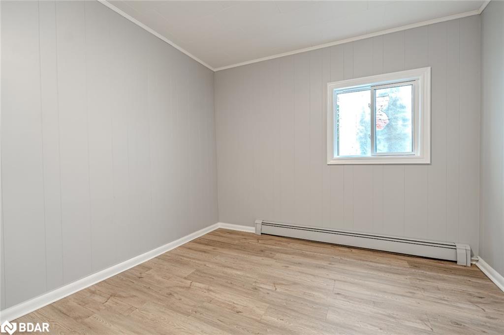 30 Queen Street W Property Photo 14