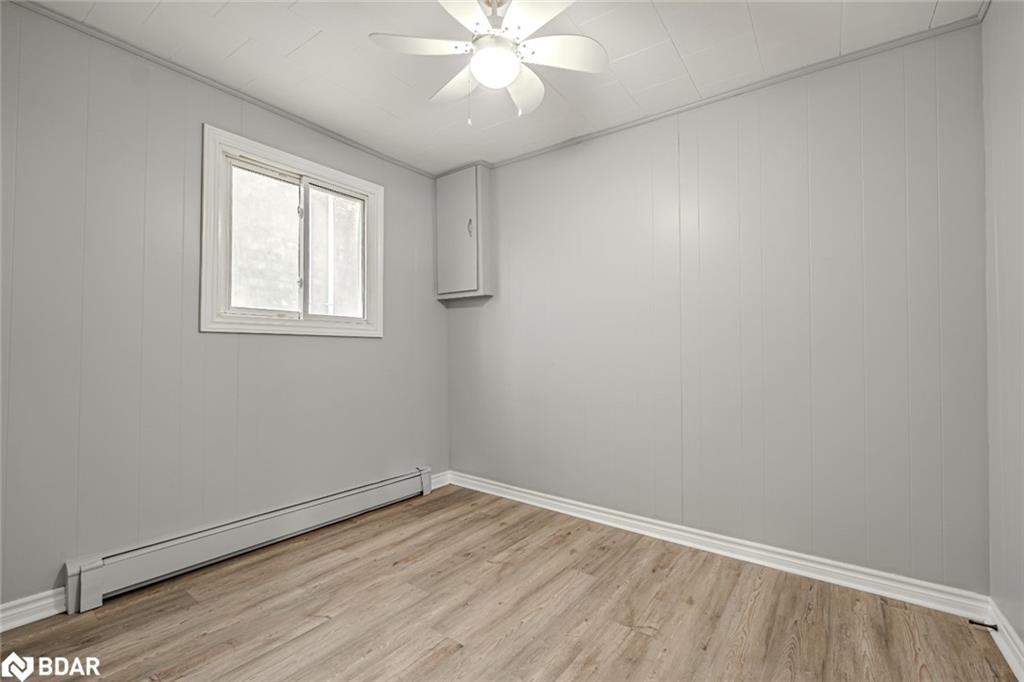30 Queen Street W Property Photo 20