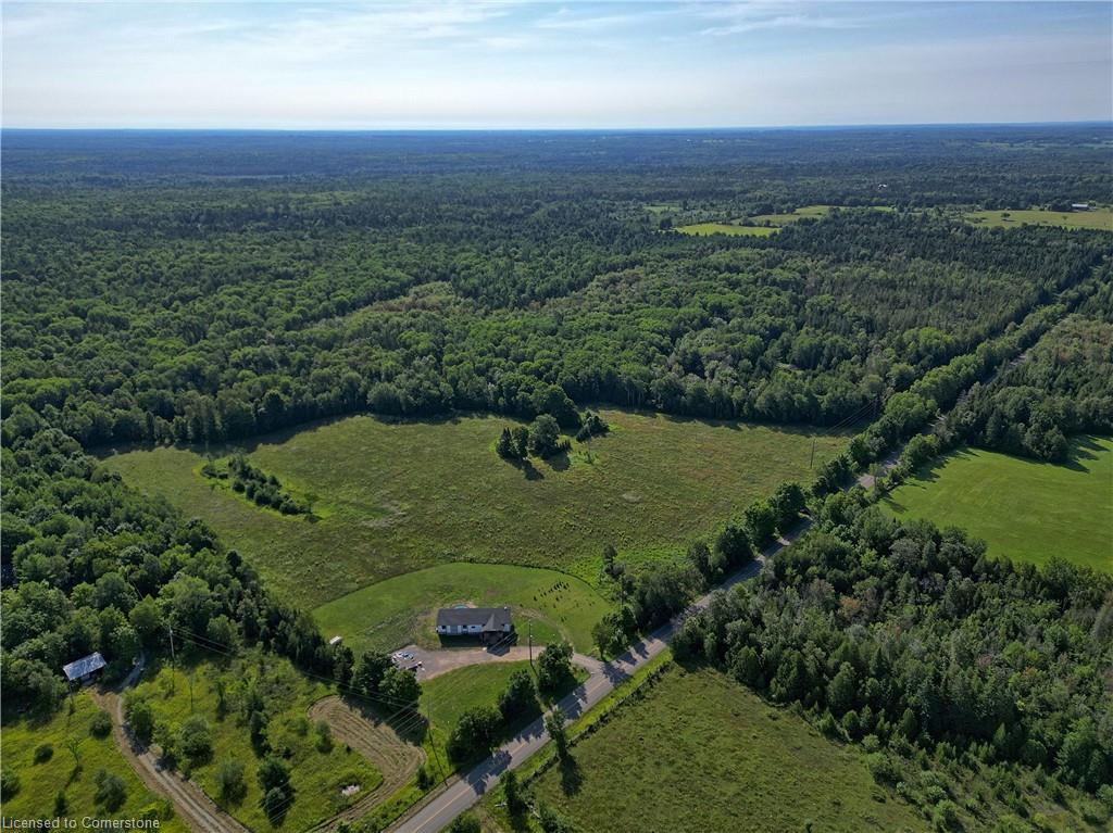 1058 Northline Road Property Photo 9