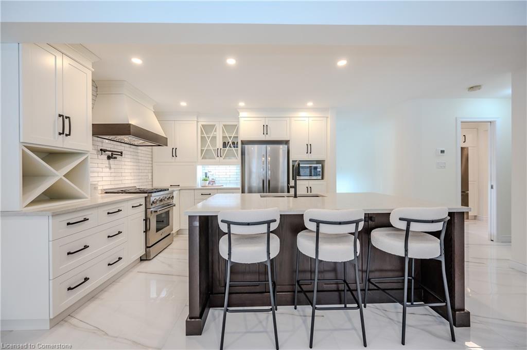 7 Elderberry Court Property Photo 3