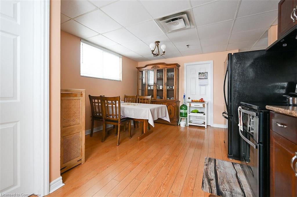 59 Willow Street N Property Photo 11