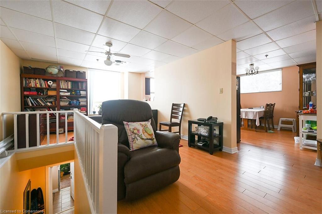 59 Willow Street N Property Photo 19