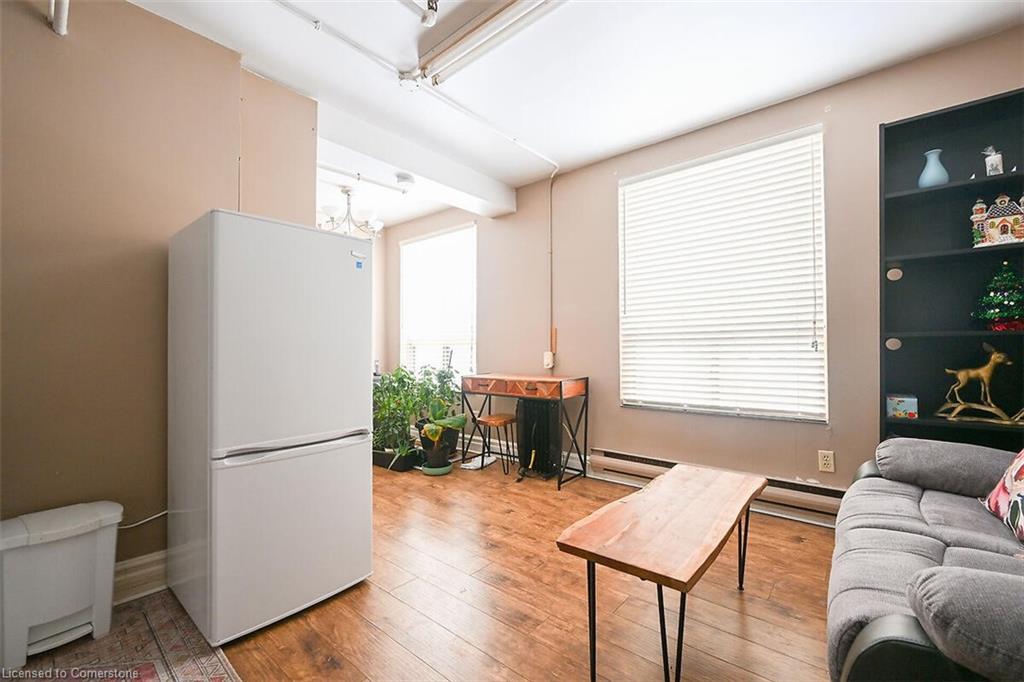 59 Willow Street N Property Photo 21