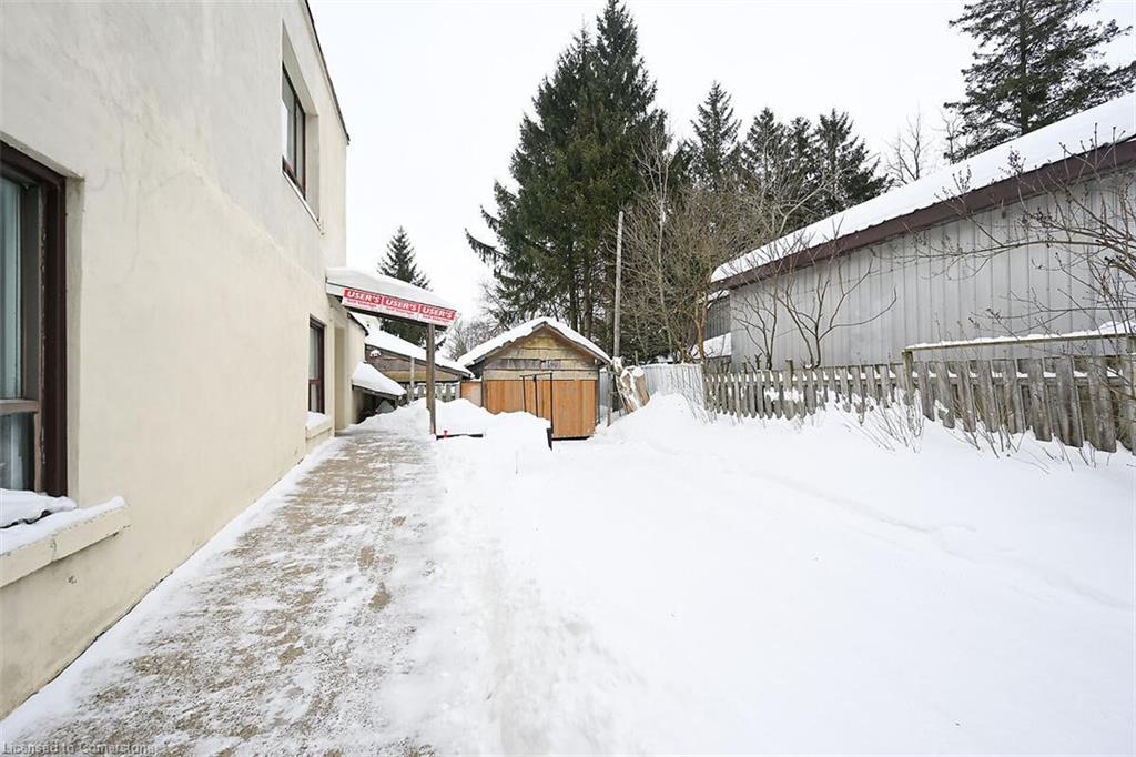 59 Willow Street N Property Photo 26