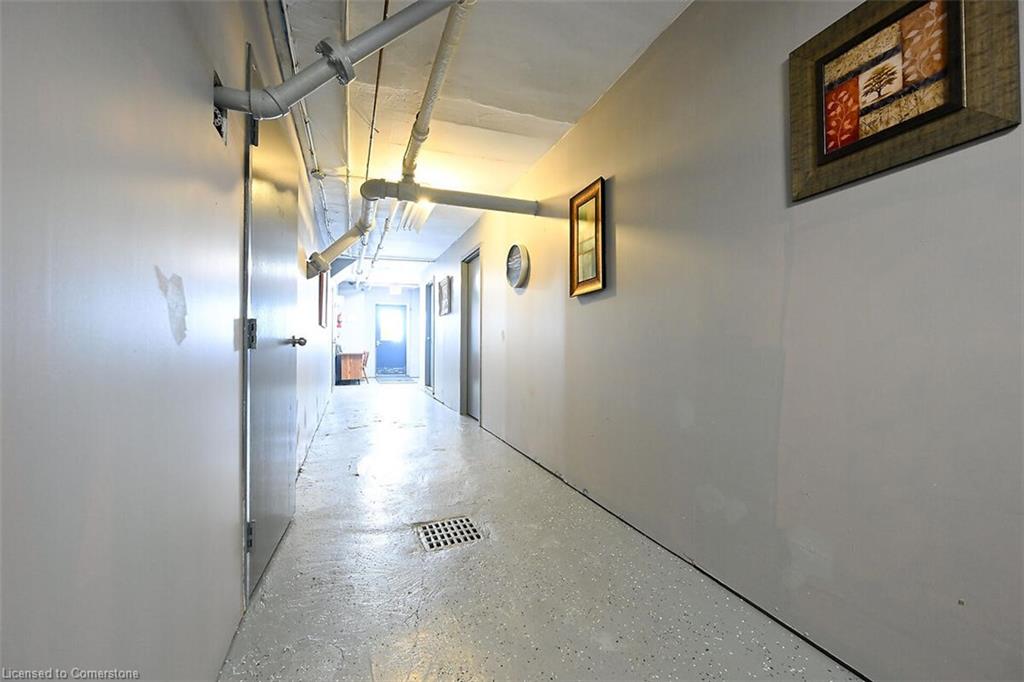 59 Willow Street N Property Photo 30