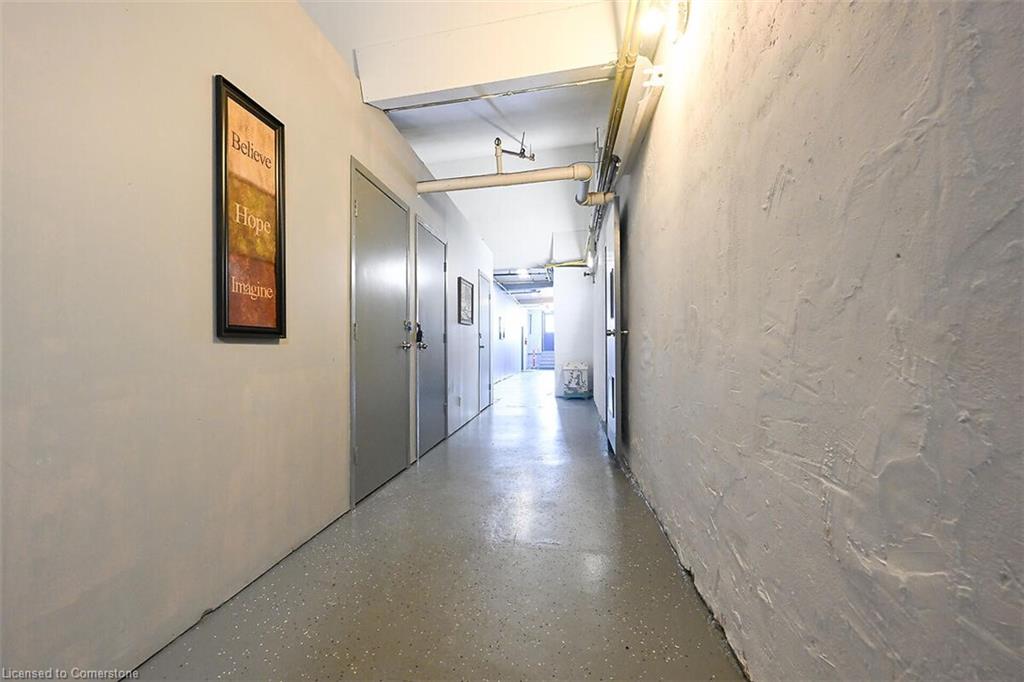 59 Willow Street N Property Photo 31