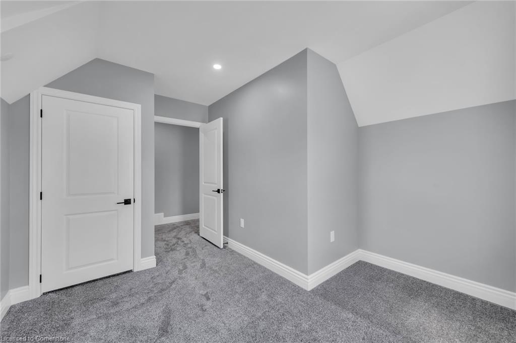2076 Main Street N Property Photo 28