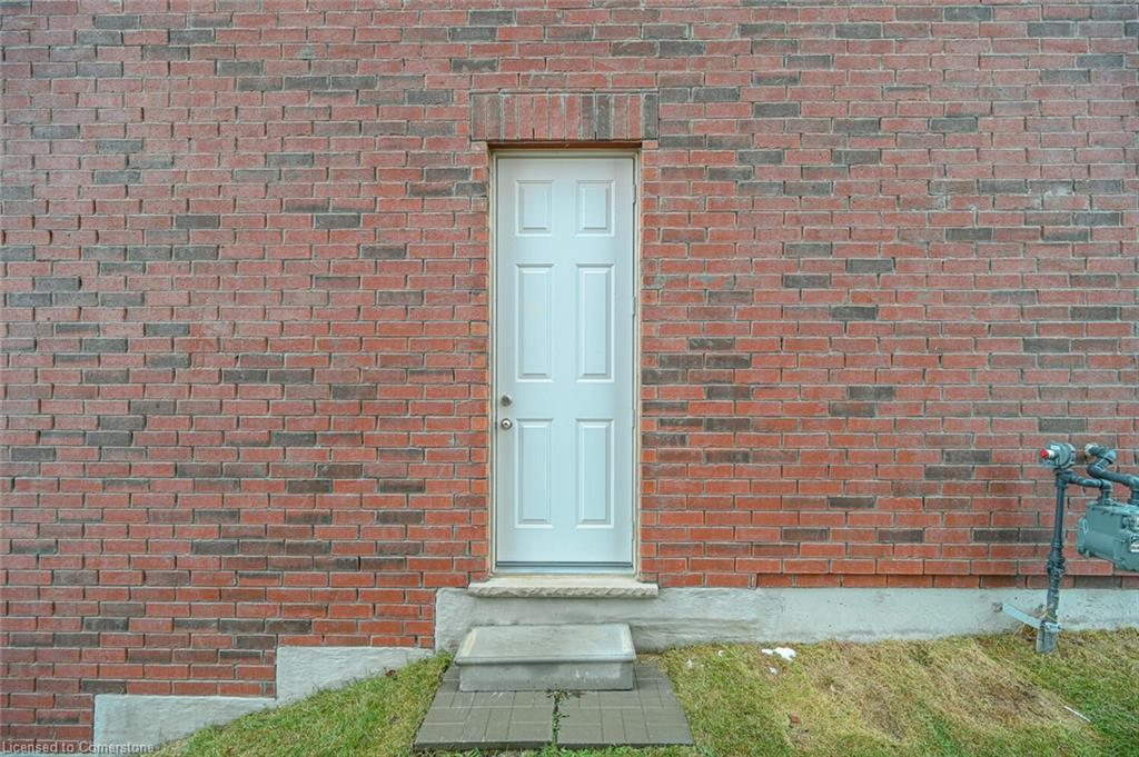 15 Sanford Circle Property Photo 47