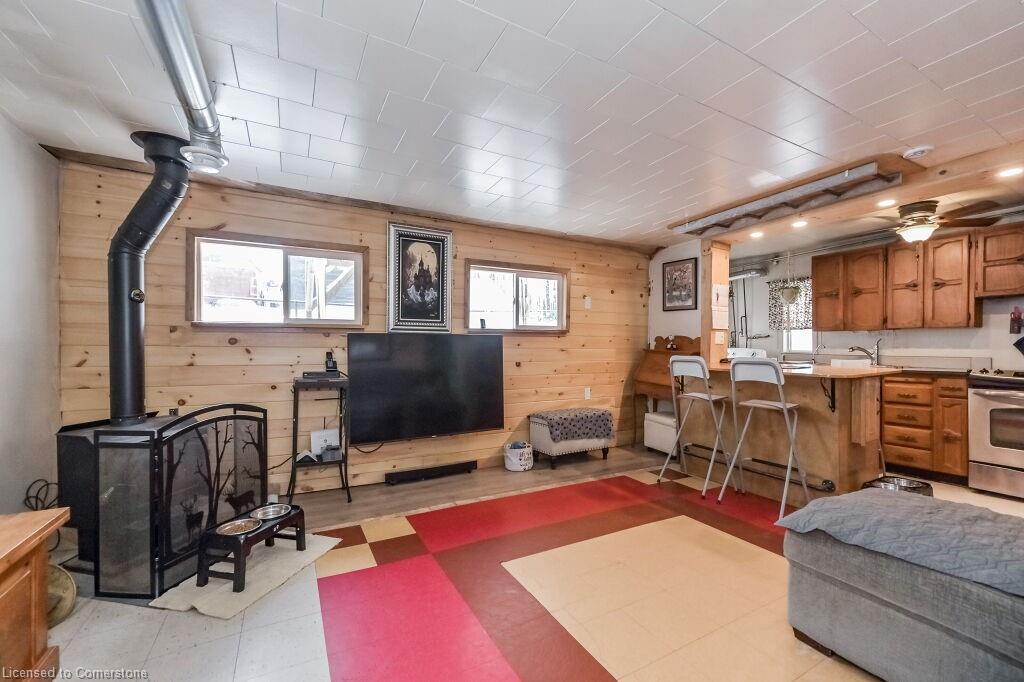 9898 Baseline Road Property Photo