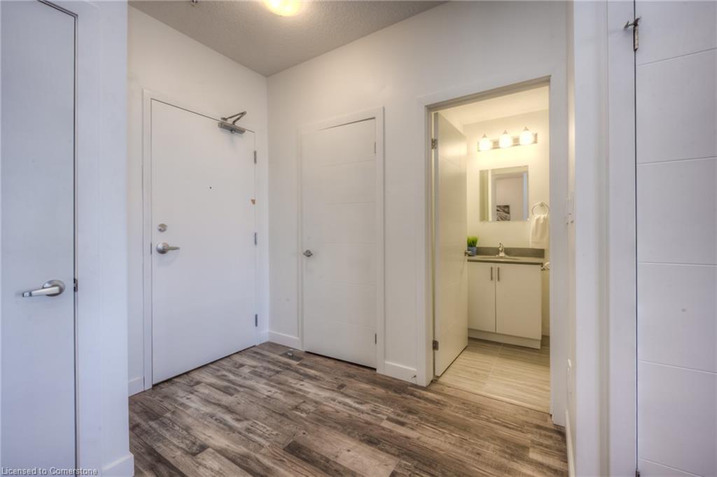 315-1442 Highland Road W Property Photo 18