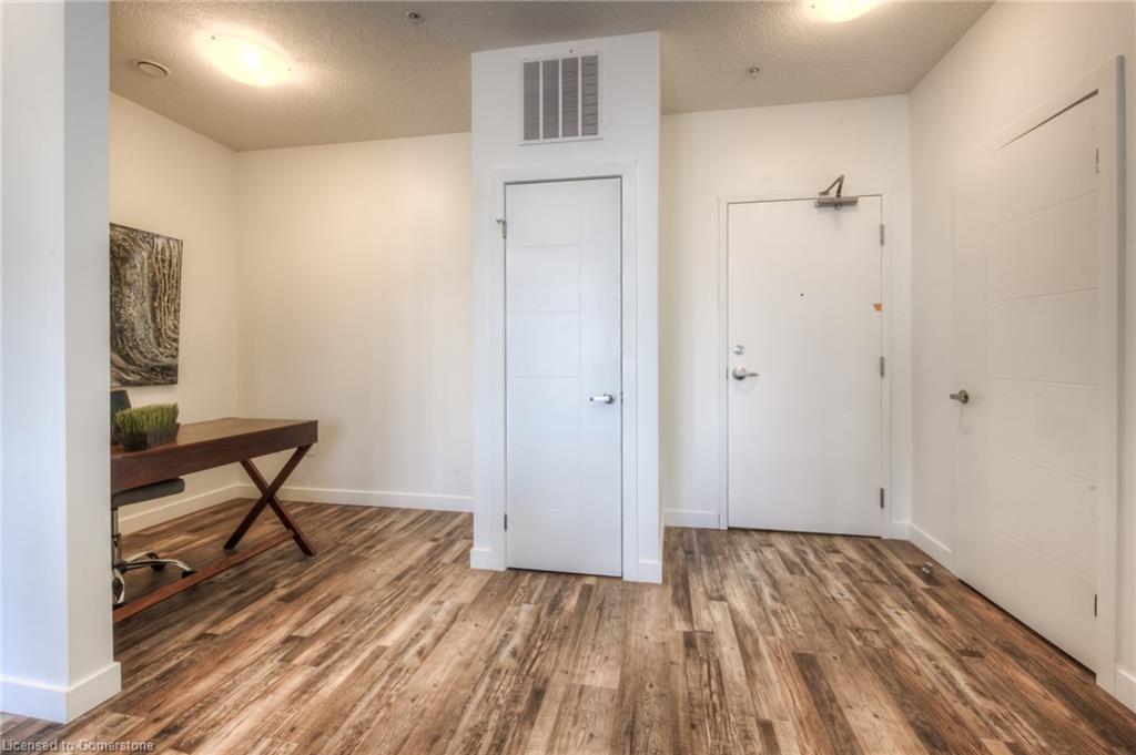 315-1442 Highland Road W Property Photo 19