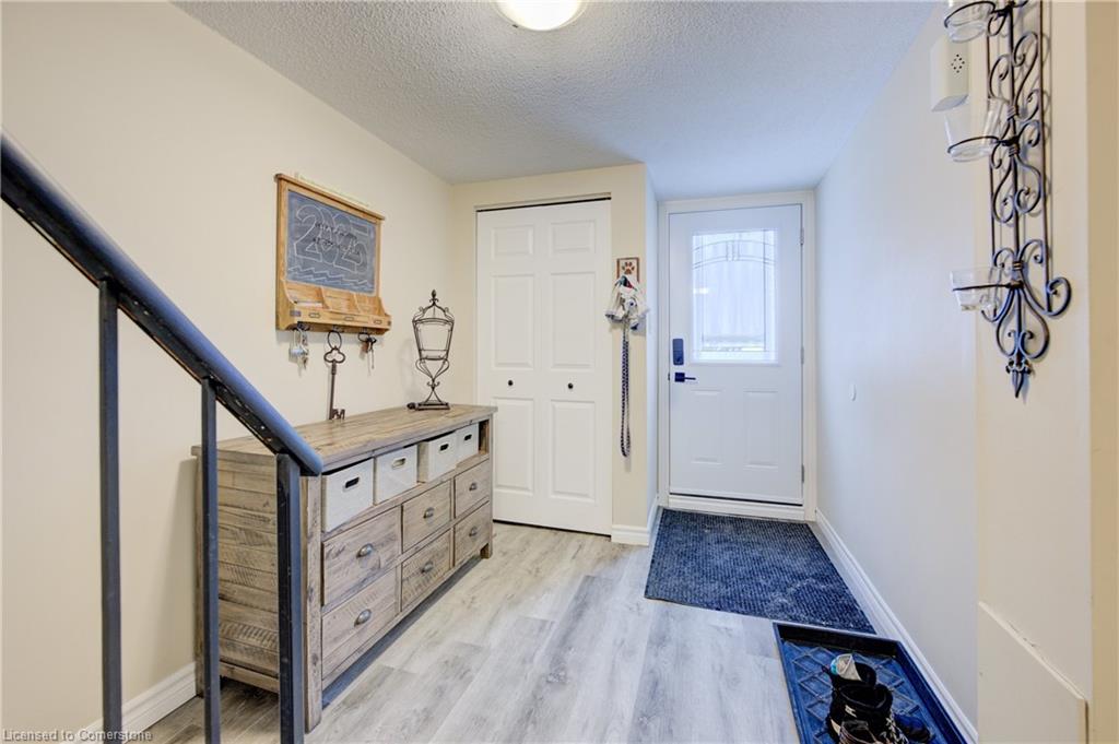 9 Trudy Court Property Photo 4