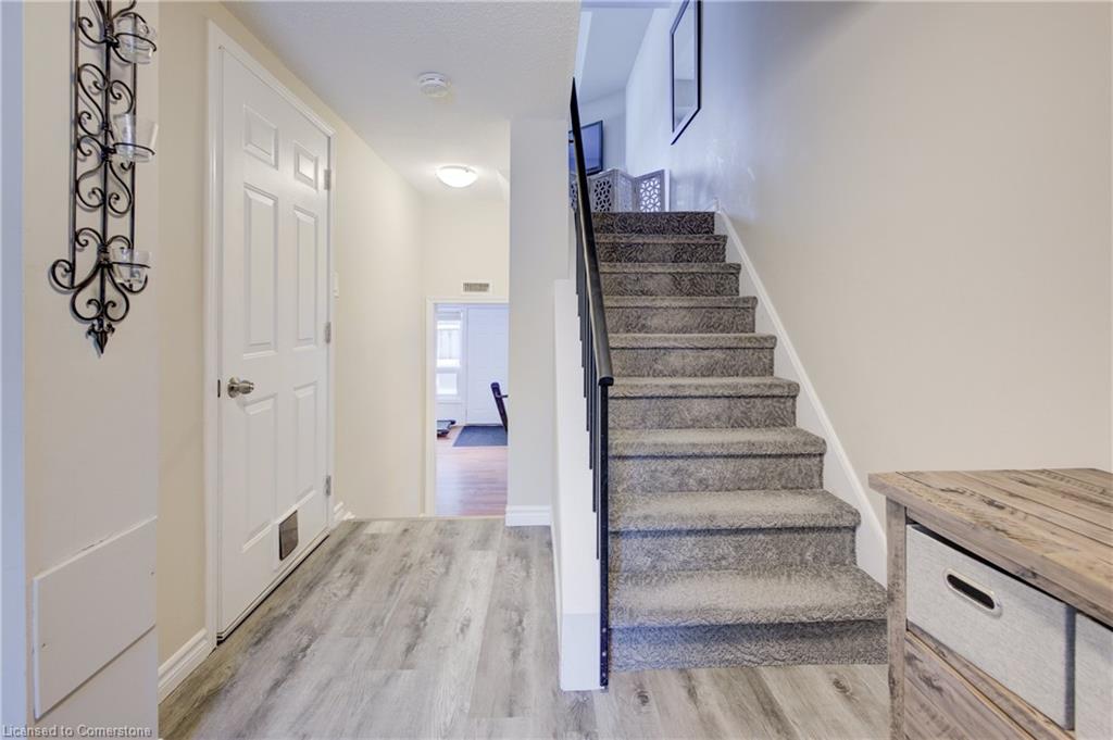 9 Trudy Court Property Photo 5