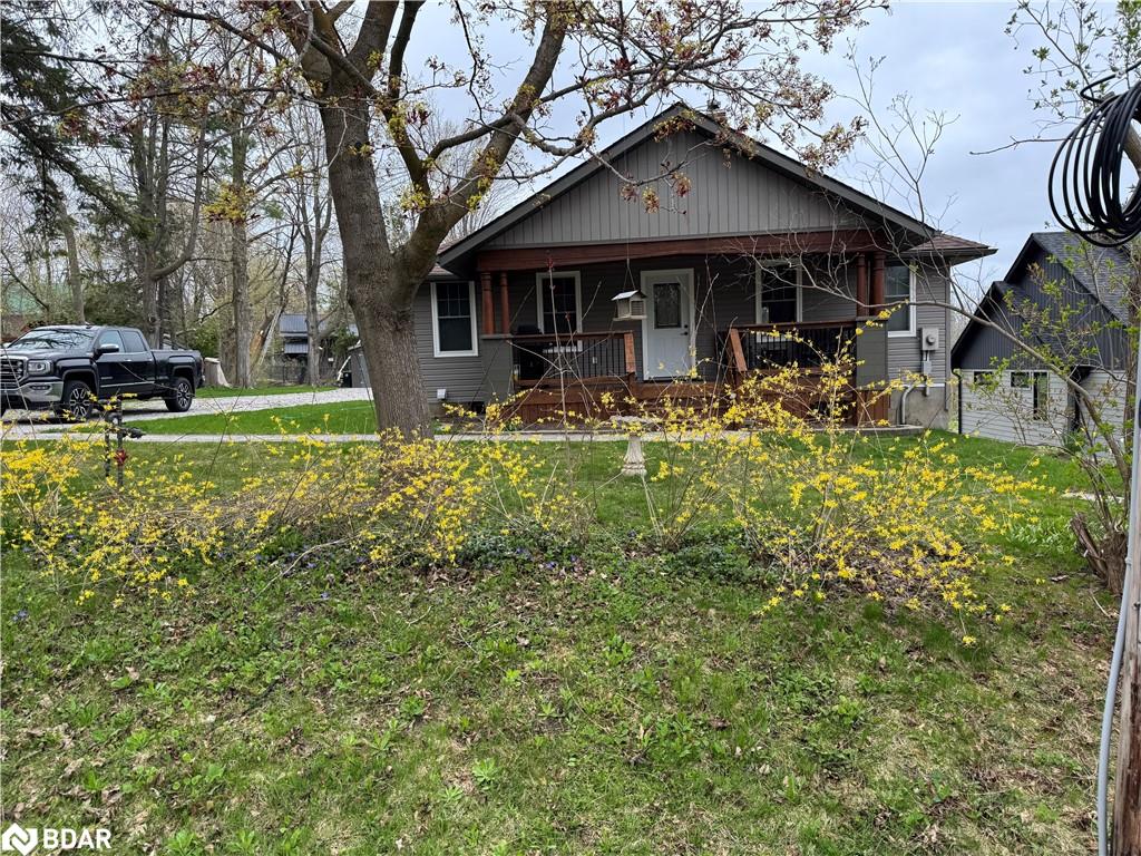 685 Line 7 South Line Property Photo
