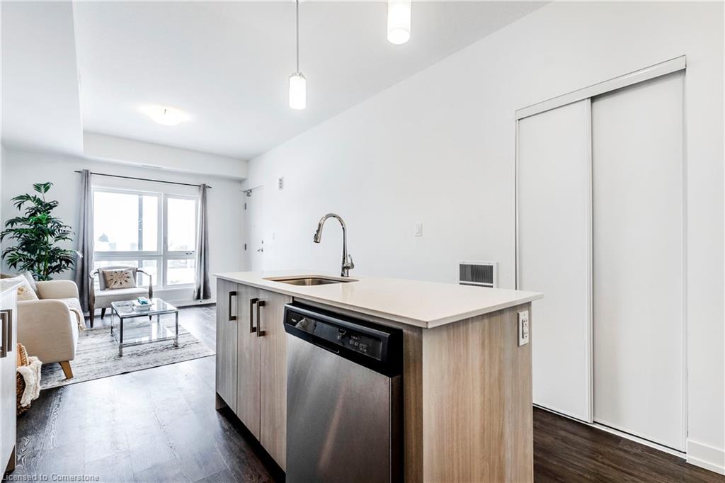 C15-10 Palace Street Property Photo 13