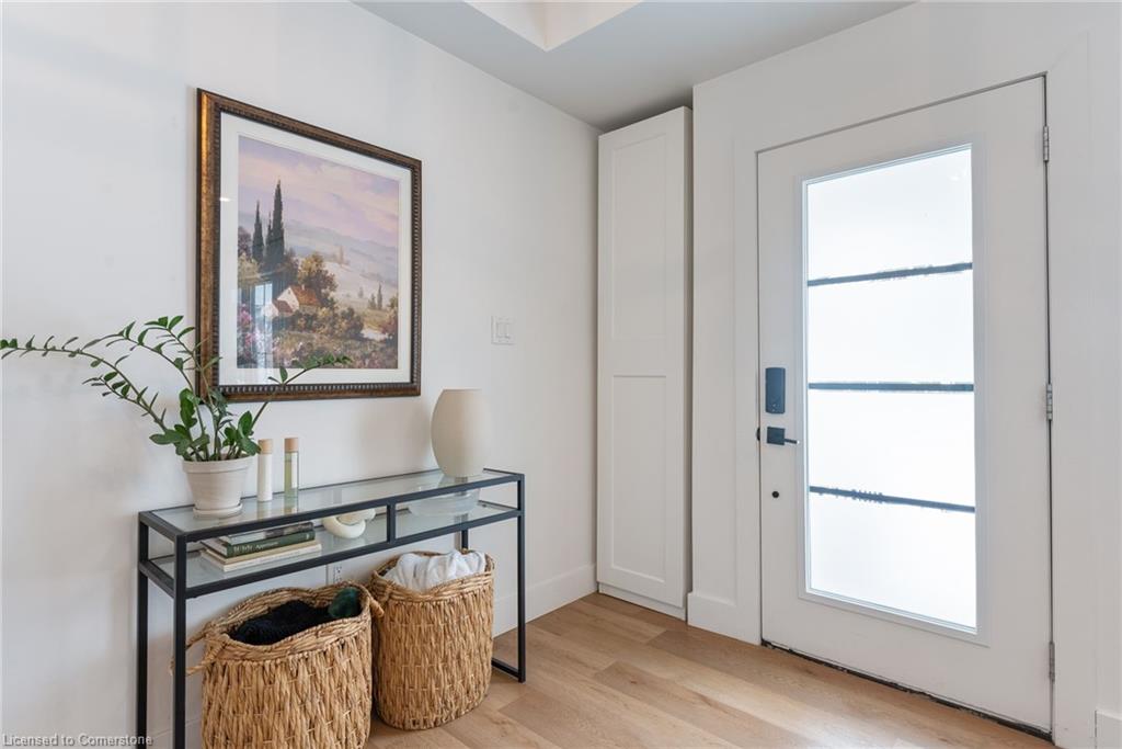 54 Aberdeen Avenue Property Photo 4