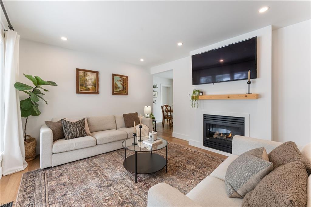 54 Aberdeen Avenue Property Photo 6