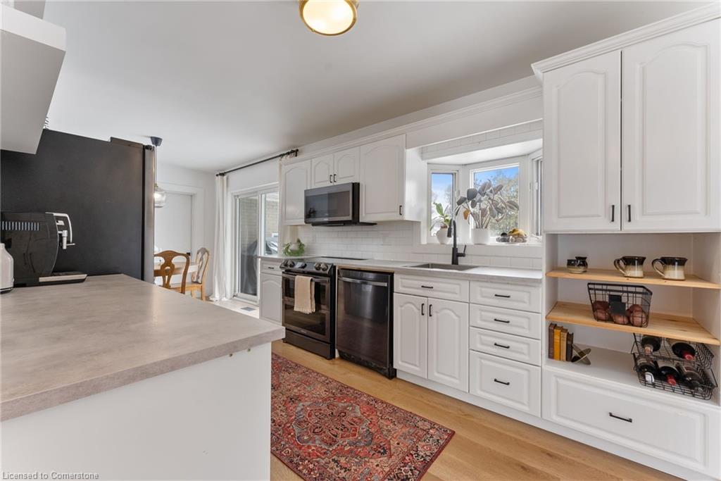 54 Aberdeen Avenue Property Photo 11