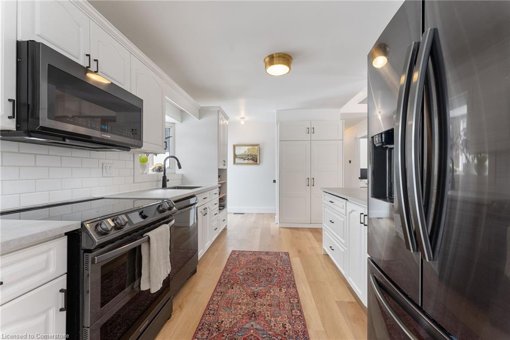 54 Aberdeen Avenue Property Photo 12