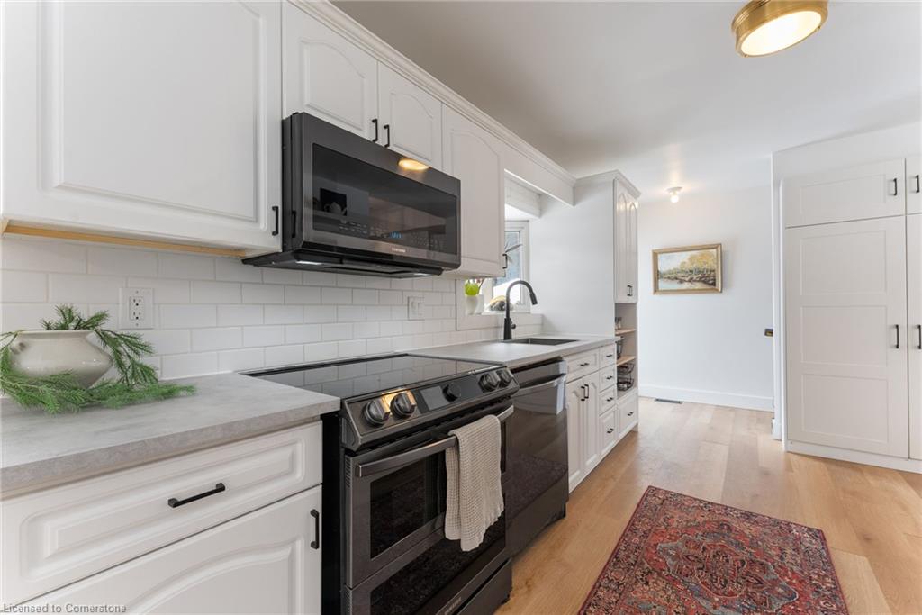 54 Aberdeen Avenue Property Photo 13
