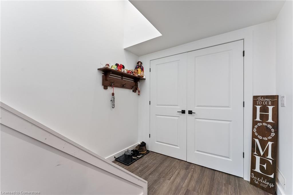54 Aberdeen Avenue Property Photo 23