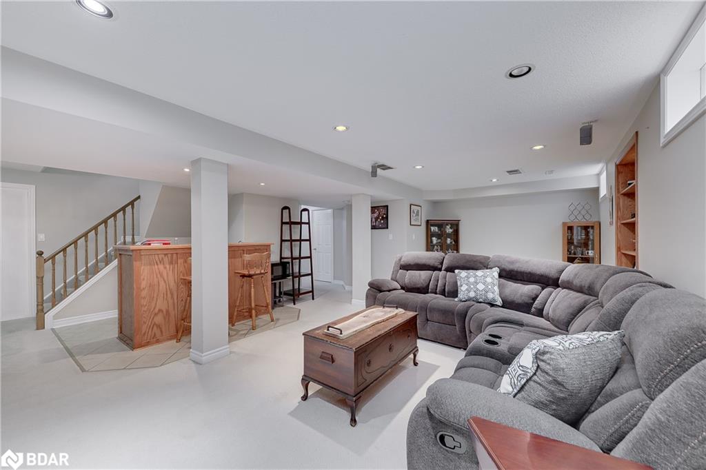 19 Allsop Crescent Property Photo 36